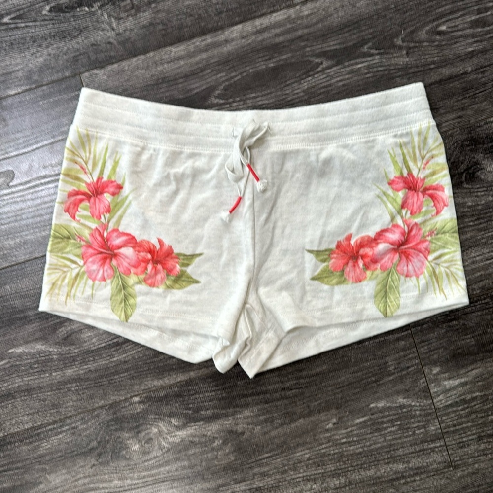 COPY - Hibiscus shorts